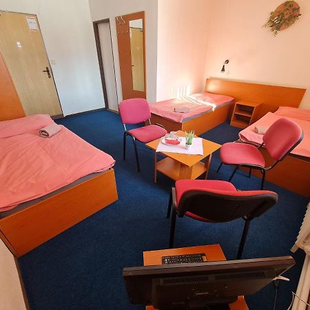 Penzion Olympia Banska Bystrica Exterior photo