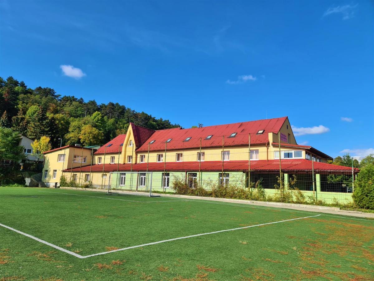 Penzion Olympia Banska Bystrica Exterior photo