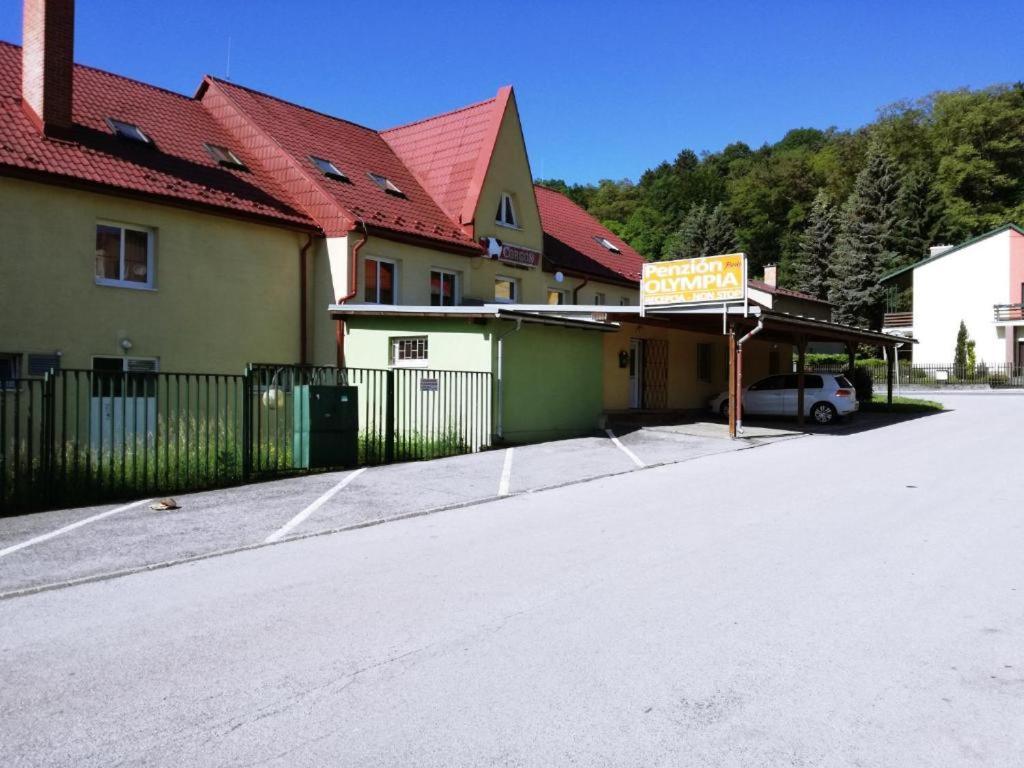 Penzion Olympia Banska Bystrica Exterior photo