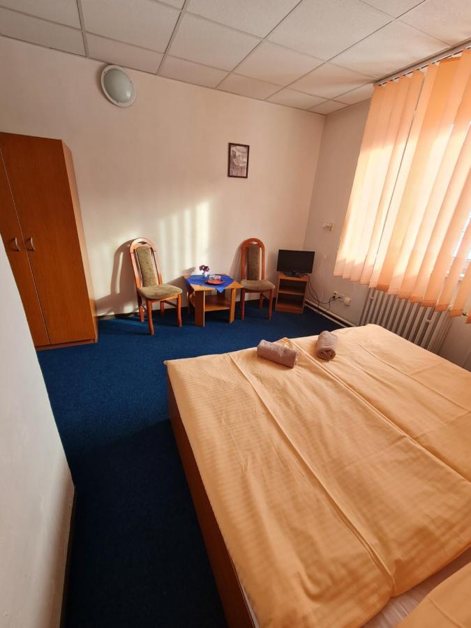 Penzion Olympia Banska Bystrica Exterior photo