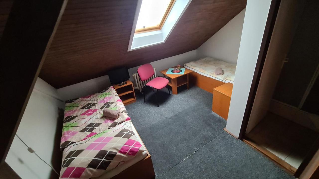 Penzion Olympia Banska Bystrica Exterior photo